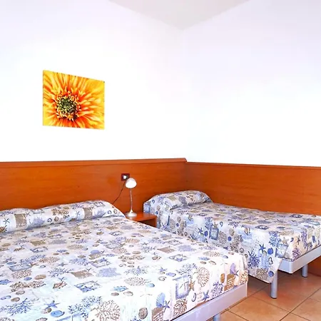 Spacious In Caorle With Shared Pool Apartment La Fagiana