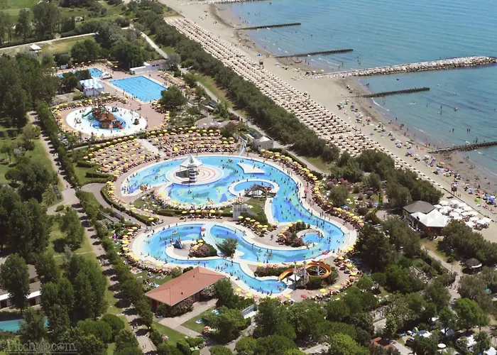 アパート Spacious In Caorle With Shared Pool La Fagiana